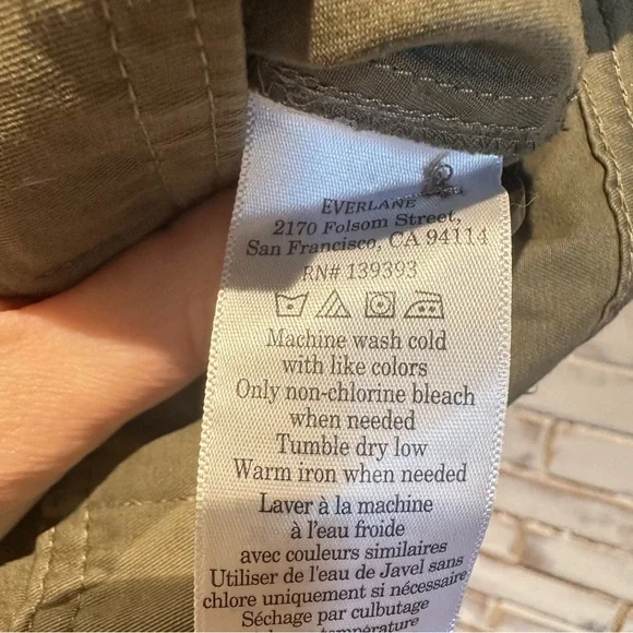 Everlane The Barrel Pant Olive Green - Picture 9 of 9